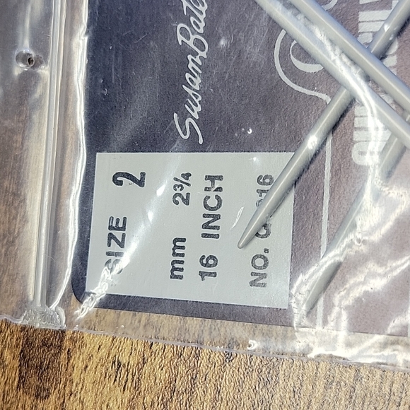 Susan bates circular knitting needles - Picture 2 of 2